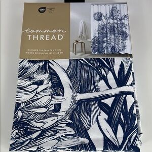 Common Thread Shower Curtain Large Floral Design Blue White 72 x 72 NEW